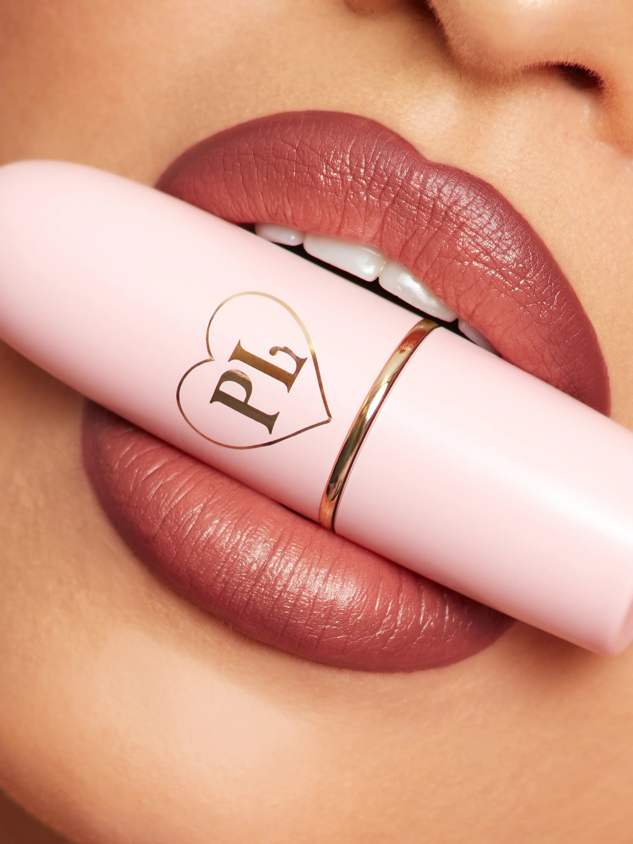Kiss and Makeup Lipstick & Lip Liner Kit - Image 28
