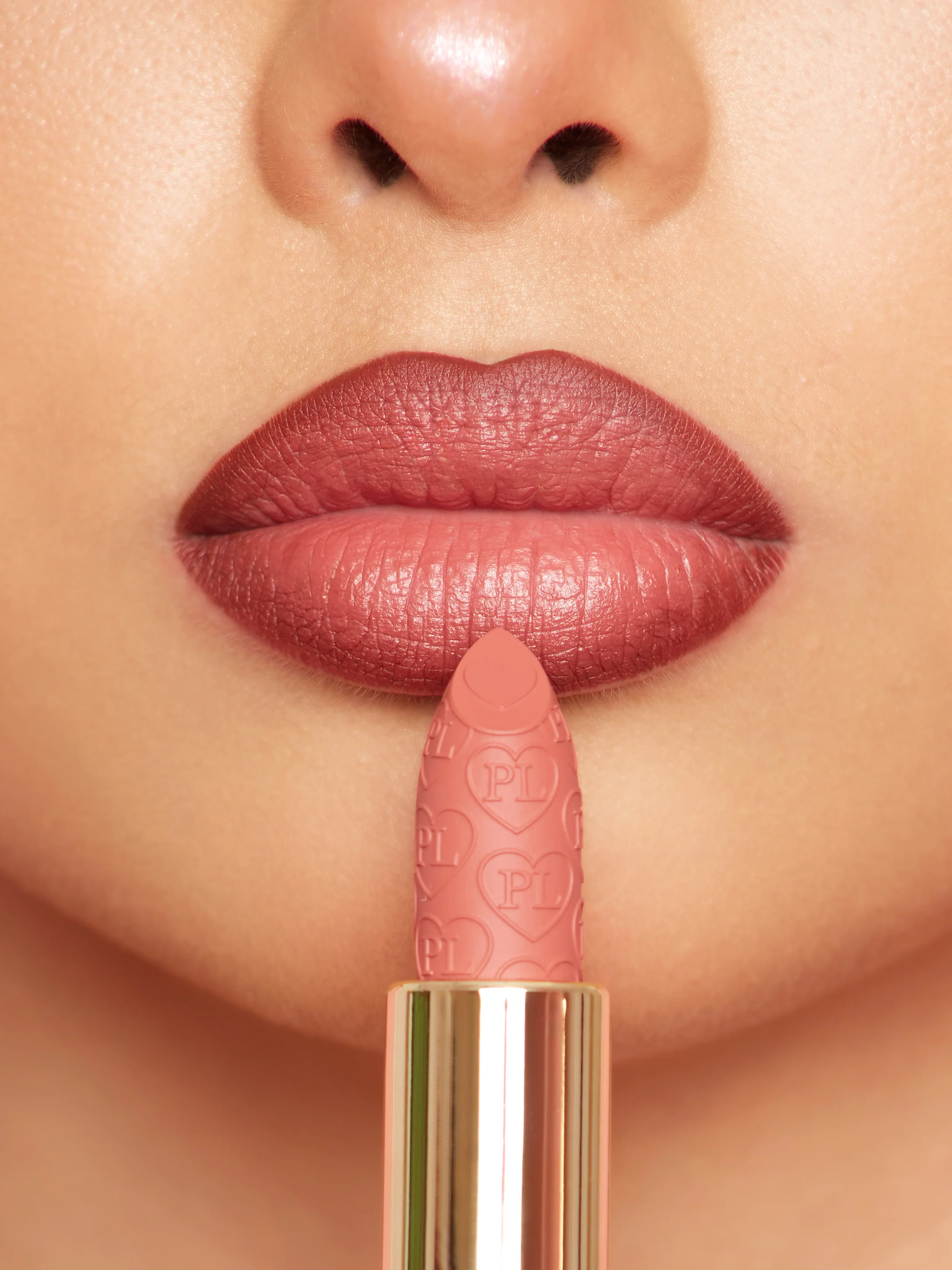 Kiss and Makeup Lipstick & Lip Liner Kit - Image 29