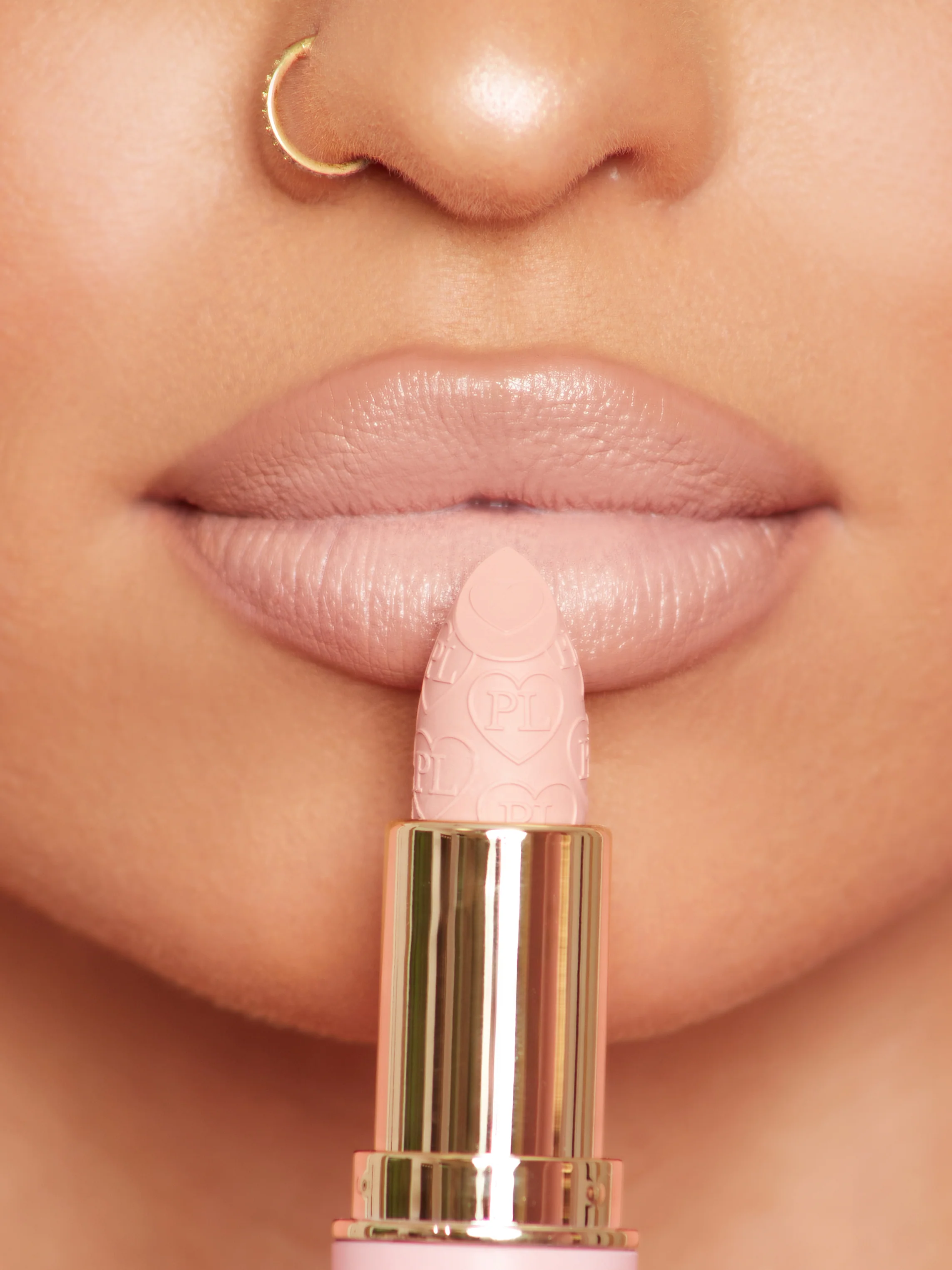 Kiss and Makeup Lipstick & Lip Liner Kit - Image 33