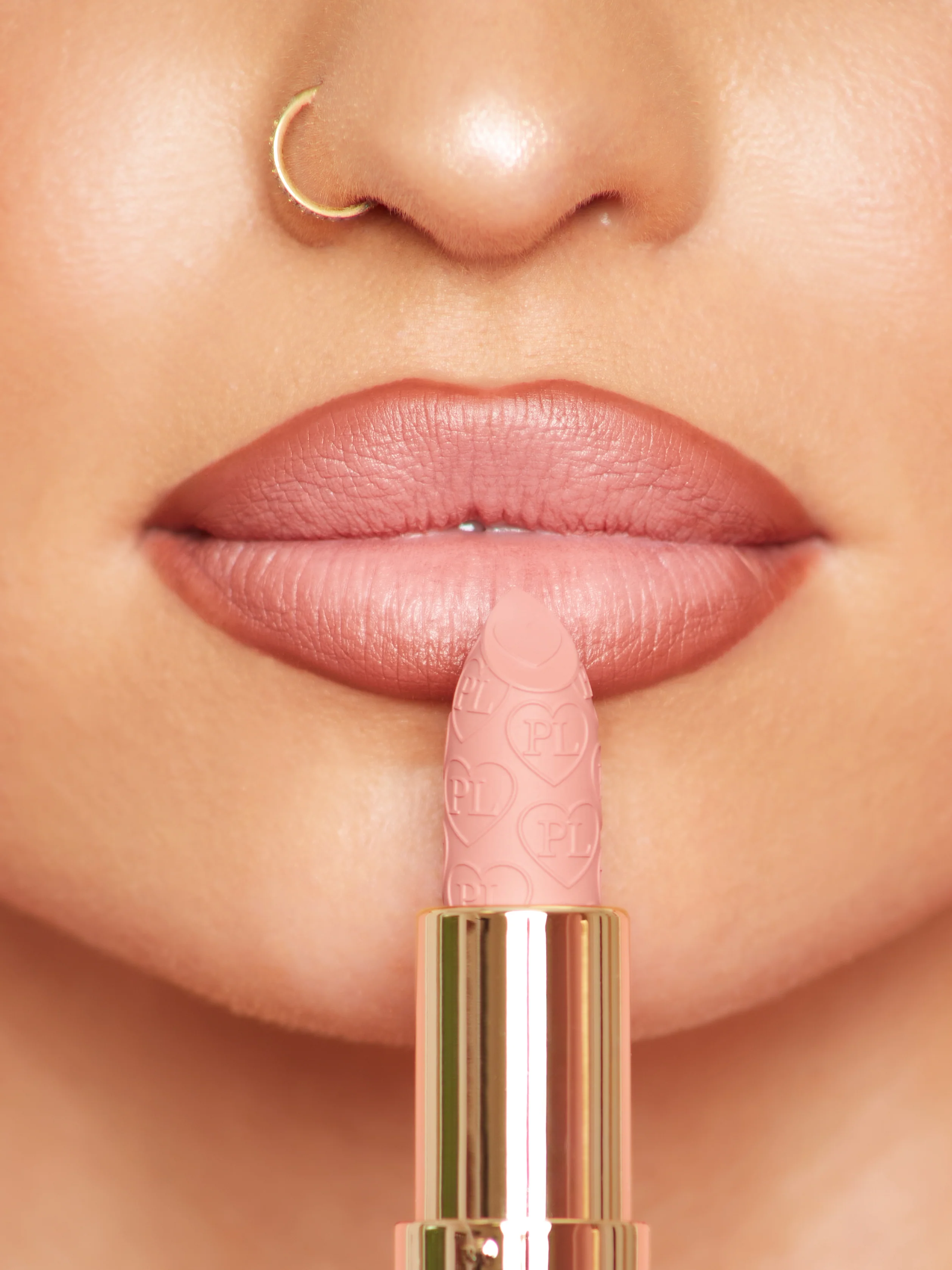 Kiss and Makeup Lipstick & Lip Liner Kit - Image 35