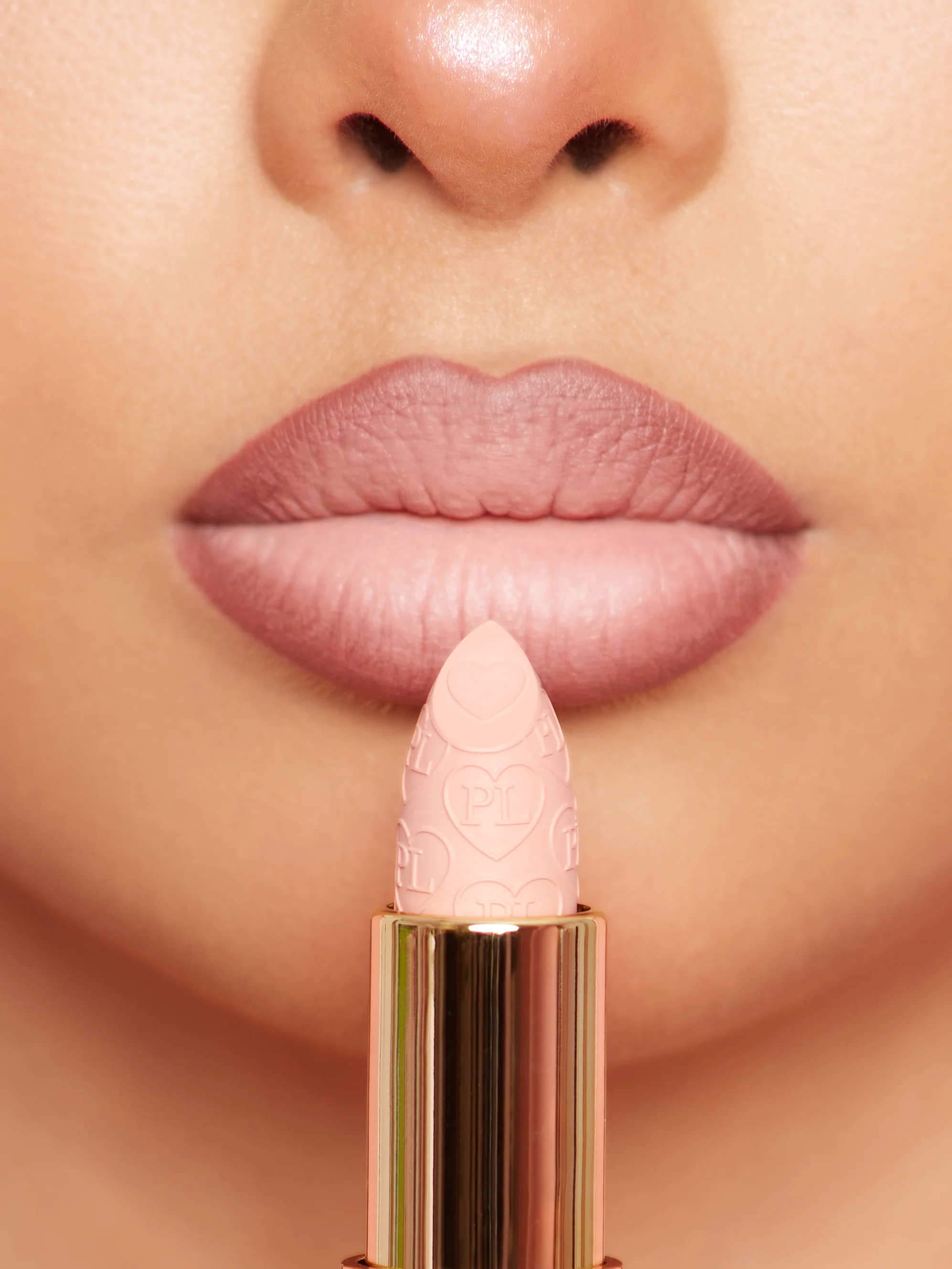 Kiss and Makeup Lipstick & Lip Liner Kit - Image 41
