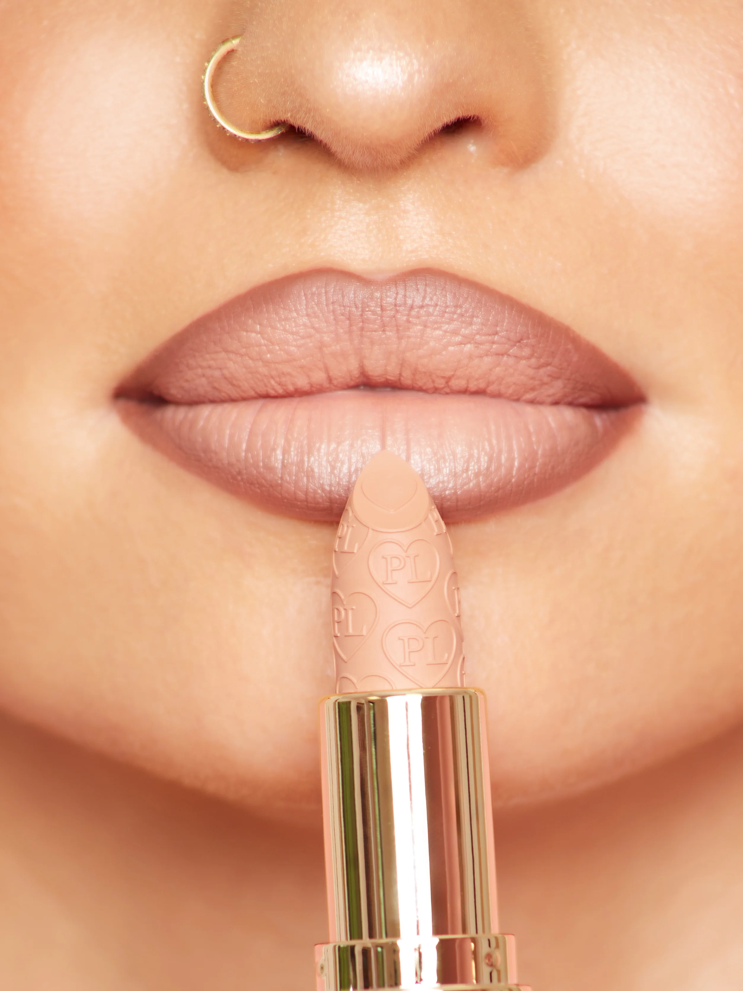 Kiss and Makeup Lipstick & Lip Liner Kit - Image 45