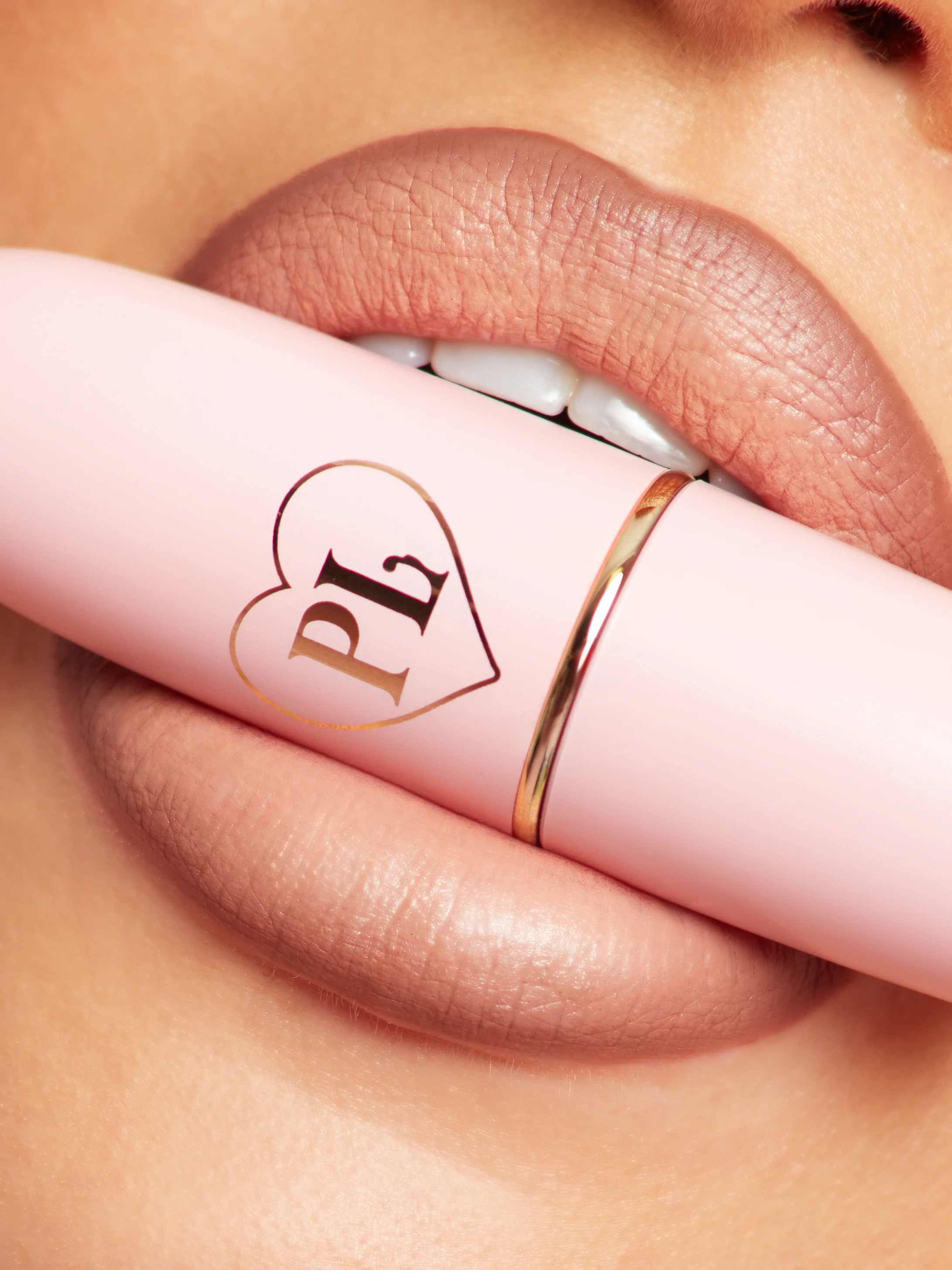 Kiss and Makeup Lipstick & Lip Liner Kit - Image 46