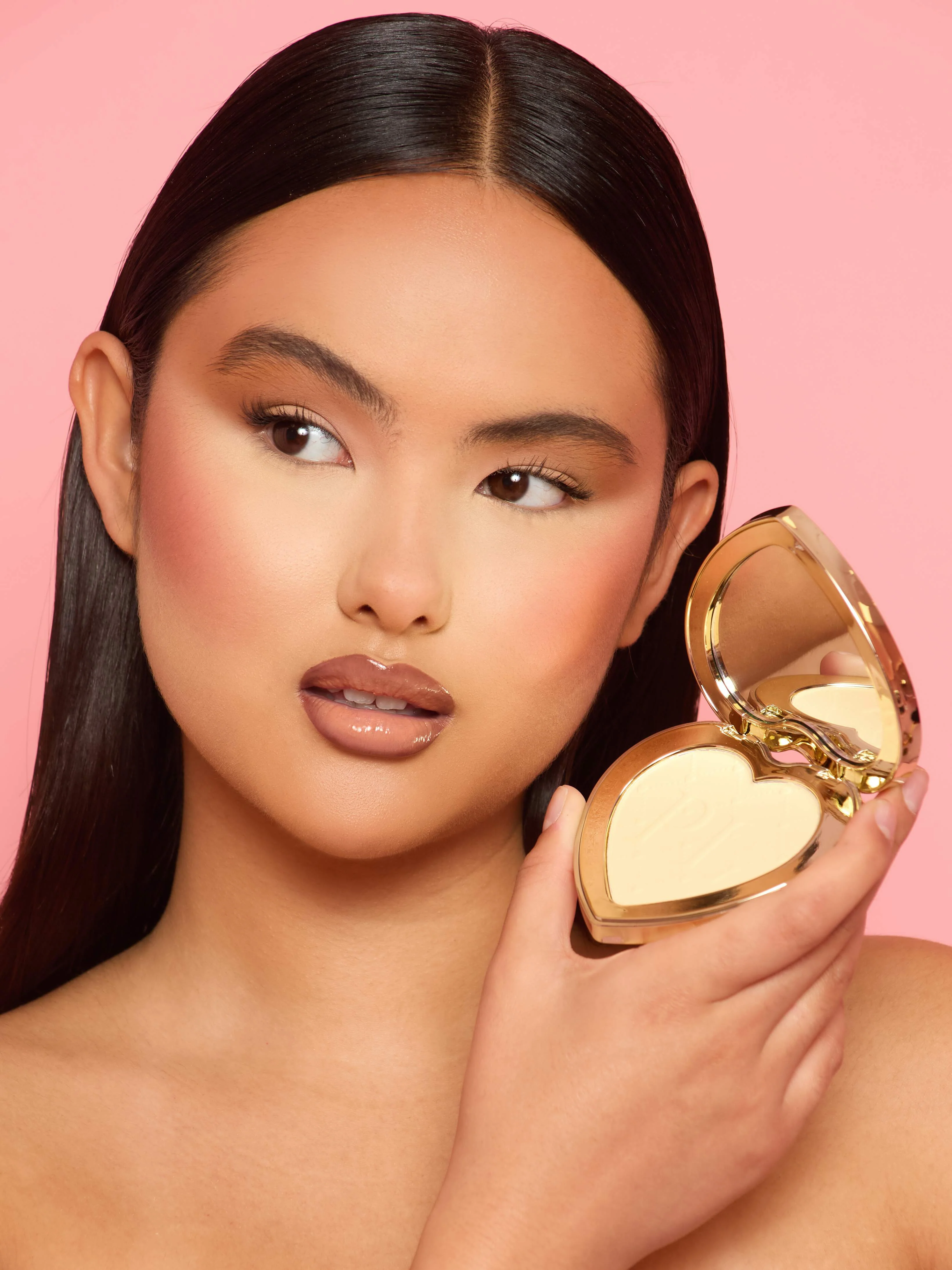 Under-Eye Brightening Powder - Image 48