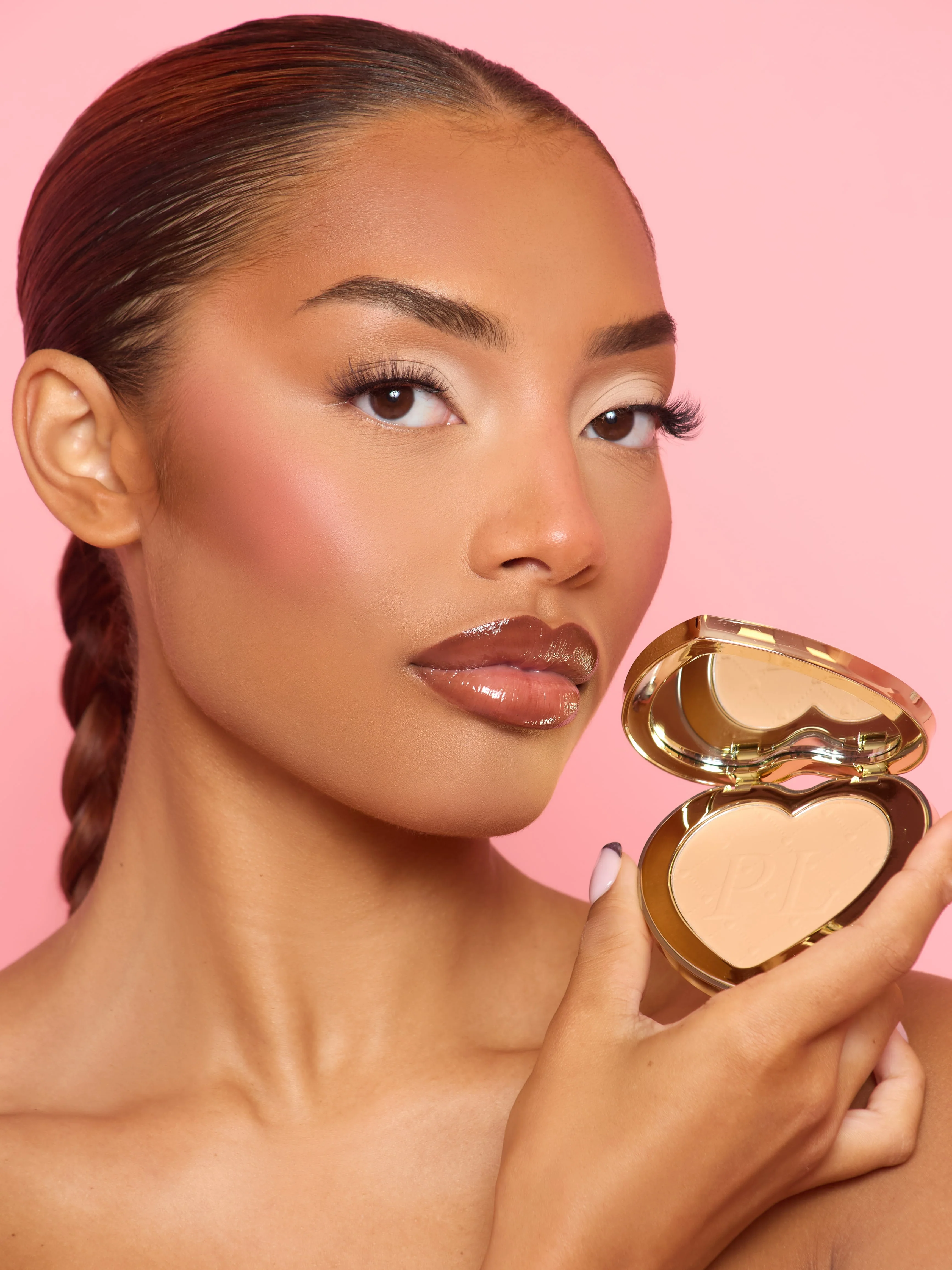 Under-Eye Brightening Powder - Image 80